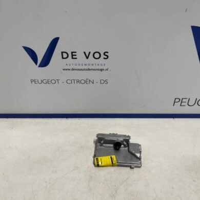 Peugeot 308 1.2 12V PureTech 130 Kamera Vorderseite 2022 1681927380-1688992180-9848001080