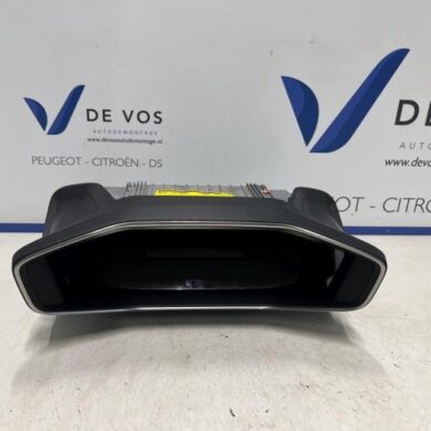 Peugeot 2008 1.2 VTi 12V PureTech 100 Kilometerteller KM 2021 9848580480