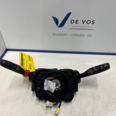 Opel Grandland X 1.2 Turbo 12V Steering column stalk 2020 98421561YX-16289627YX