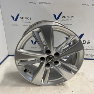 Opel Grandland X 1.2 Turbo 12V Wheel 2019 YP00064180