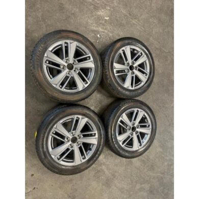 Peugeot 308 1.2 PureTech Hybrid 136 Velgen set + banden 2022 98350583ZV