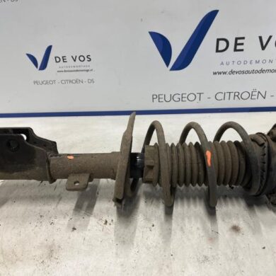 Peugeot 5008 1.2 12V e-THP PureTech 130 Schokdemperpoot links-voor 2020 9819718680