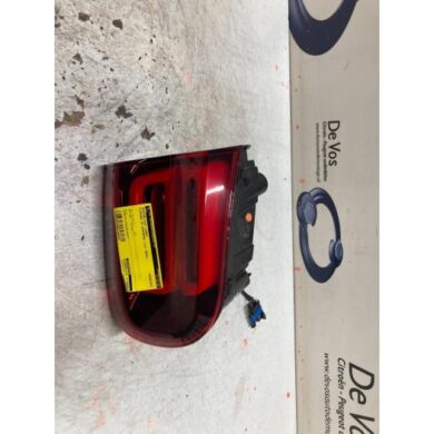Citroen C5 Aircross 1.5 Blue HDi 130 16V Taillight, left 2020 9816932880