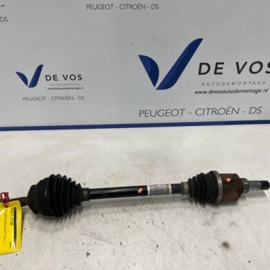 Citroen C3 1.2 Vti 12V PureTech Aandrijfas links-voor HMR-HM05 2020 9677209780-1609763880-9677476580 20A704