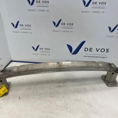 Peugeot 308 1.6 HDi 92 16V Front bumper frame 2015 9677364180-9677378580