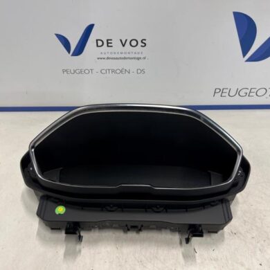 Peugeot 5008 1.2 12V e-THP PureTech 130 Odometer KM 2020 9845245180-9836549180