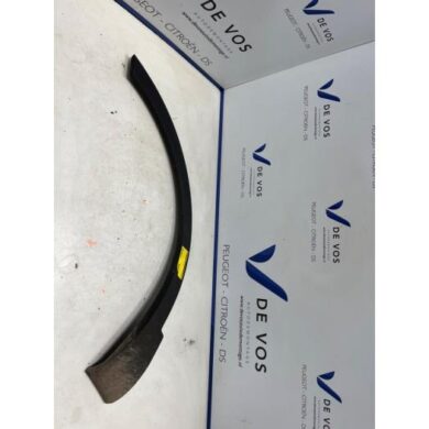 Opel Grandland X 1.2 Turbo 12V Wheel arch strip 2020 YP000308XT