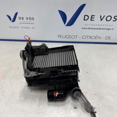 Peugeot 308 1.2 PureTech Hybrid 136 Intercooler HN09 2022 9675627980-9836073780