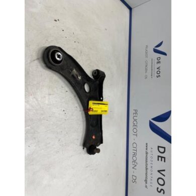 Peugeot 208 1.2 Vti 12V PureTech 75 Querlenker rechts vorne 2020 9857897880