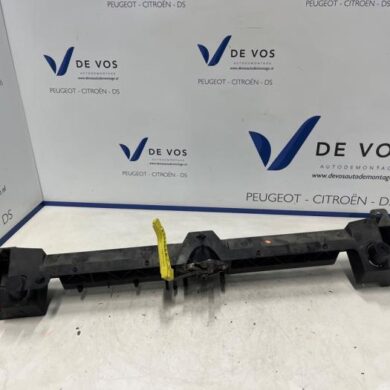 Peugeot Partner 1.6 HDI 90 Lock plate 2015 7416J3