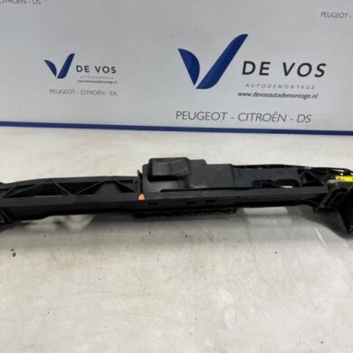 Peugeot 5008 1.2 12V e-THP PureTech 130 Slotplaat voor 2020 9824055880