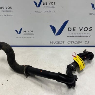 Peugeot 508 2.0 BlueHDi 150 16V Turbo hose AHR-AH01 2015 9675758280