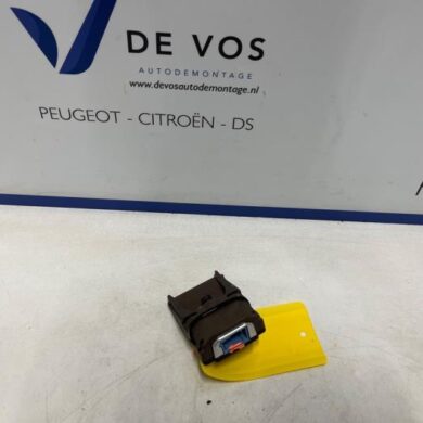 Opel Grandland X 1.2 Turbo 12V Front camera 2020 9831723380-1699040180