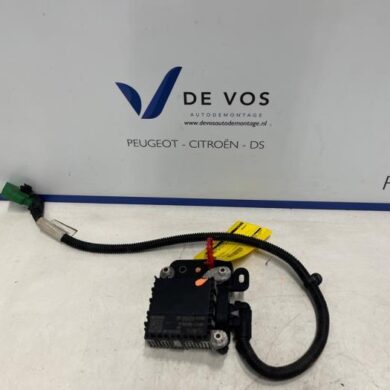 Peugeot 208 1.2 Vti 12V PureTech 100 ACC sensor (distance) 2021 1656268880-9840456880-1694589480