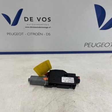 Peugeot 408 1.6 16V HYbrid 225 Schuifdak Motor 2023 9833655280