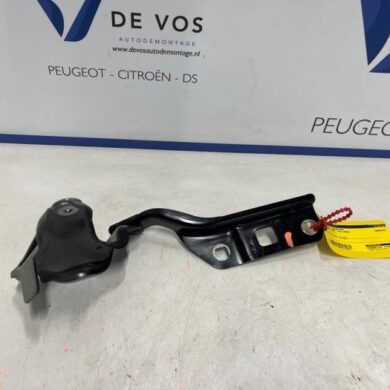 Peugeot 308 1.2 PureTech Hybrid 136 Motorhaube Scharnier 2022 9835298780