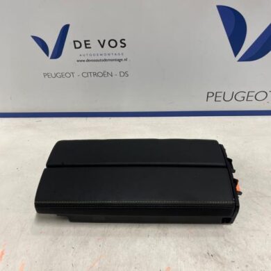 Peugeot 408 1.6 16V HYbrid 225 Armrest 2023 98380384AK