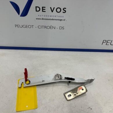Peugeot Partner 1.6 HDI 90 Bonnet Hinge 2015 791345