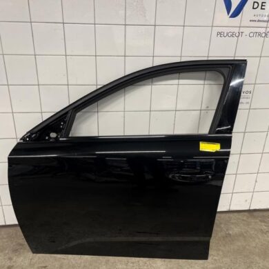 Peugeot 308 1.2 12V PureTech 130 Tür 4-türig links vorne 2022 9837982380