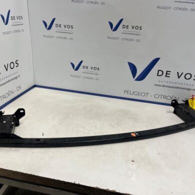 Peugeot 308 1.2 12V PureTech 130 Front bumper frame 2022 9835211680