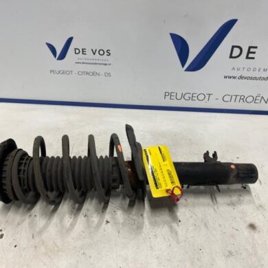 Peugeot 2008 1.2 Vti 12V PureTech 82 Schokdemperpoot links-voor 2018 9820325880