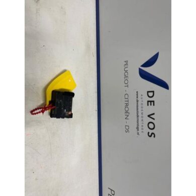 Peugeot 408 1.6 16V HYbrid 225 Sensor (other) 2023 1685407480-9844452180