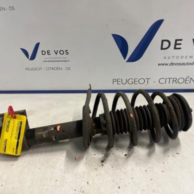 Citroen Berlingo 1.2 12V PureTech 110 Schokdemperpoot rechts-voor 2018 9684025080