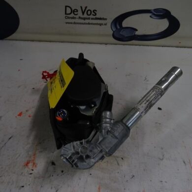 Citroen C3 Picasso 1.6 HDi 16V 90 Gordelspanner rechts 2010 8975EW