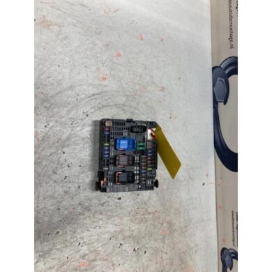 Citroen C4  Zekeringkast 2016 9810296080