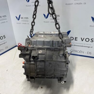 Peugeot 2008 e-2008 54 kWh Elektromotor elektrische auto ZK02 2024 9856134480