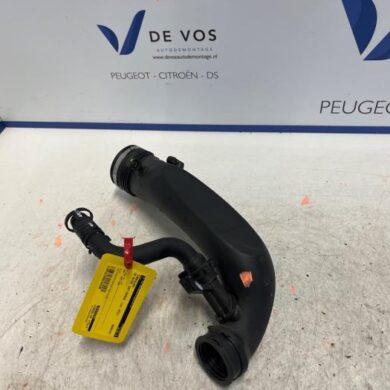 DS Automobiles DS7 Crossback 1.6 16V PureTech 225 Turbo hose 5GG 2022 9834735780