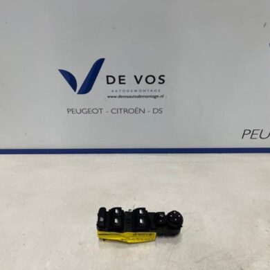 Opel Corsa 1.5 CDTI 100 Combischakelaar ramen 2021 96788264ZD