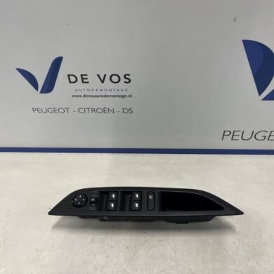 Peugeot 208 1.2 Vti 12V PureTech 75 Combischakelaar ramen 2022 98421760ZD