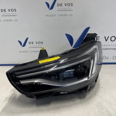 Opel Grandland X 1.2 Turbo 12V Headlight, left 2021 YP00126280