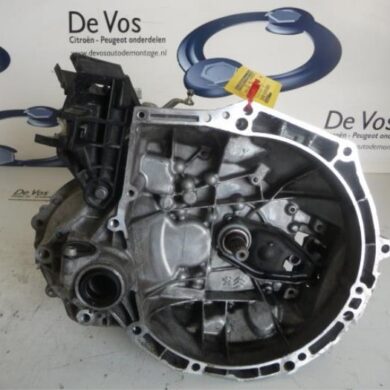 Peugeot 208  Gearbox HMZHM01 2015 9803846280 20CR15