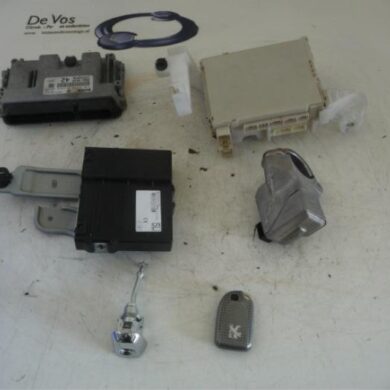 Peugeot 108 1.0 12V Computer Motormanagement CFB 2014 B001018180-B001059380