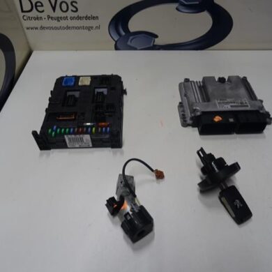 Peugeot Partner  Engine management computer BHYBH02 2018 1613645180