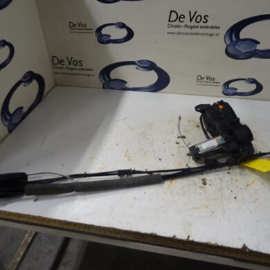 Peugeot 1007 1.6 GTI,Gentry 16V Sliding door motor, right 2005 9138E0