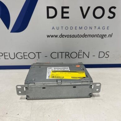 Citroen C4 Cactus 1.2 PureTech 82 12V Radio 2015 1613229380-9810476280