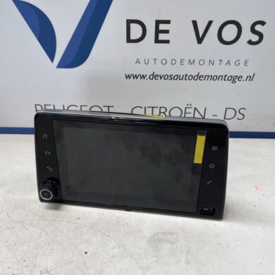 Peugeot Partner  Display Interieur 9HP-9H06 2023 9830426480