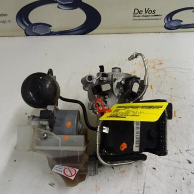 Peugeot Partner  Manual engine 2013 1609524080 20DR22