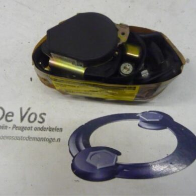 Citroen C4 1.6 16V Gordelspanner rechts 2005 8974KT