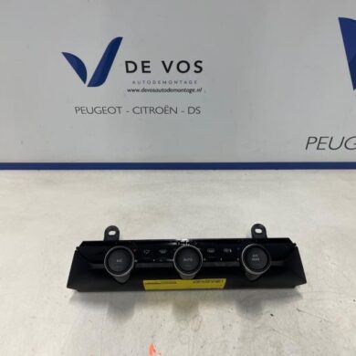 Citroen C4 1.2 PureTech 130 12V Kachel Bedieningspaneel 2021 9831632880-9844375880