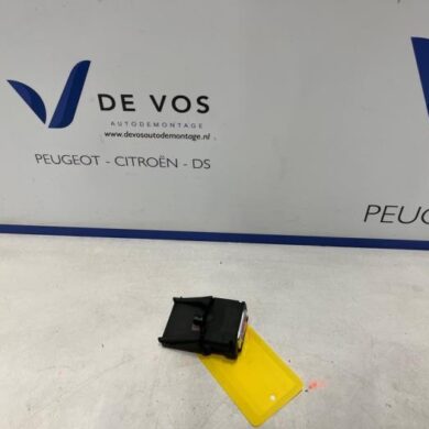 Opel Corsa 1.2 Turbo 12V 100 Camera voorzijde 2021 9836833180-1692667180