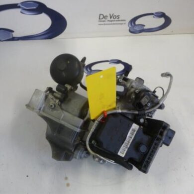 Citroen Berlingo  Schakelmotor 2012 1609524080 20DR22