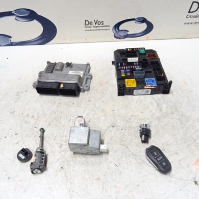 Peugeot 3008  Computer Motormanagement AHW-AHWAH01 2017 1623573680