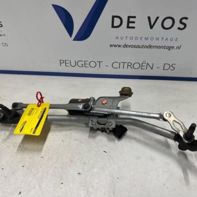 Opel Corsa 1.2 Turbo 12V 100 Ruitenwissermotor voor 2021 9824784980