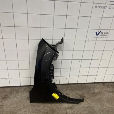 Citroen C4 1.2 PureTech 130 12V Scherm rechts-voor 2021 9831194480