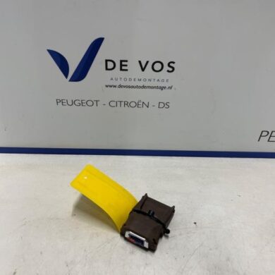 Citroen C3 Aircross 1.2 e-THP PureTech 110 Kamera Vorderseite 2020 1640246380-9829338880-1692662080