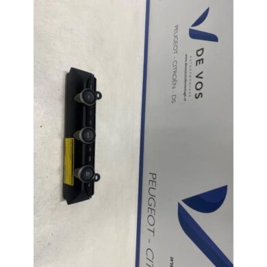Citroen C4 1.2 PureTech 130 12V Kachel Bedieningspaneel 2022 9831632980-9844375580